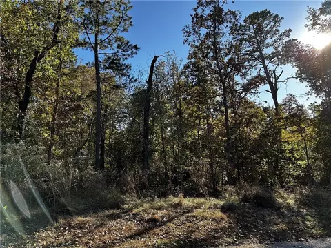 4 Buckden Lane, Bella Vista, AR 72715