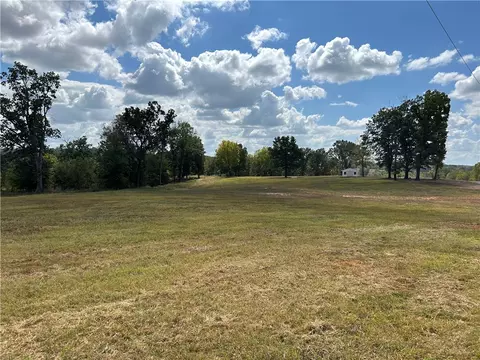 591 Elm Valley Ln, Springdale, AR 72762