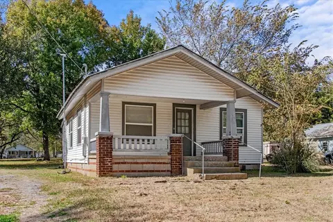 111 N Mitchell Ave, Lincoln, AR 72744