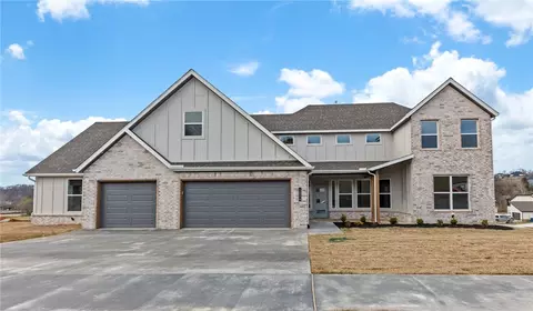 1224 Bunker Dr, Pea Ridge, AR 72751