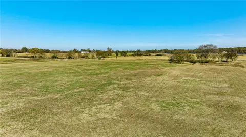 Chamberlain Drive, Gentry, AR 72734