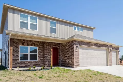 3044 W Azurite St, Fayetteville, AR 72704