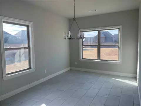 821 Ann Pl, Centerton, AR 72719 photo 7