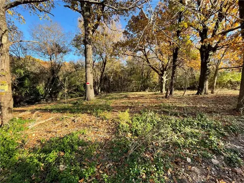 2388 Terra Ln, Tontitown, AR 72762