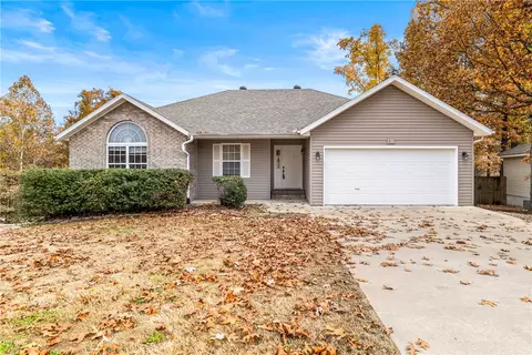 17 Headley Cir, Bella Vista, AR 72714