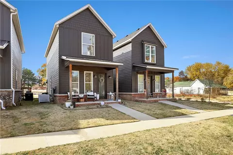 1315 S Duncan Ave #1315 AND 1317, Fayetteville, AR 72701