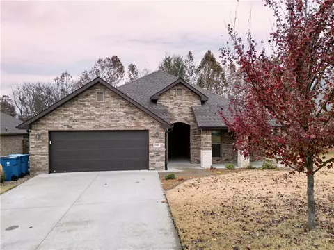 3401 SW Carter, Bentonville, AR 72713