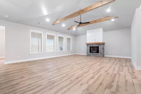 Living - 1271 Red Maple St, Centerton, AR 72719 photo 1 of 2
