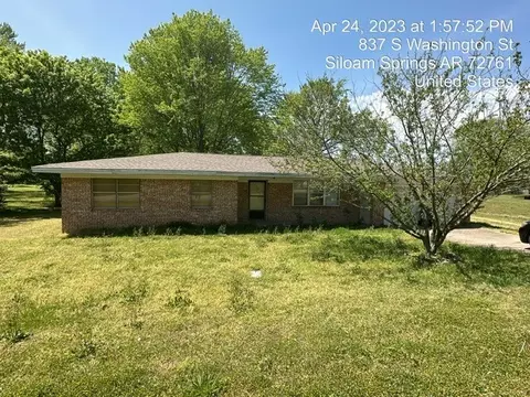 848 S Washington St, Siloam Springs, AR 72761