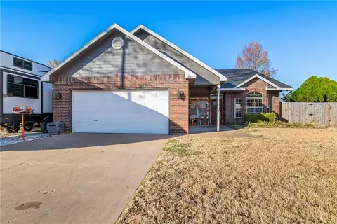3721 W Easy St, Rogers, AR 72756