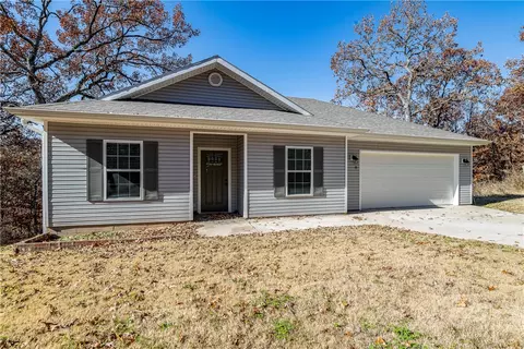 8 Horncastle Dr, Bella Vista, AR 72714