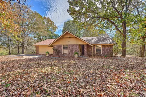 14471 Sunset Dr, Rogers, AR 72758