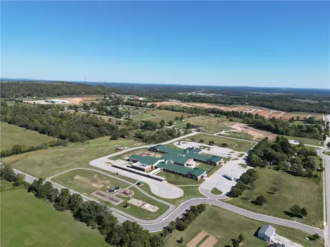 3890 Pinecrest St, Springdale, AR 72764 photo 7