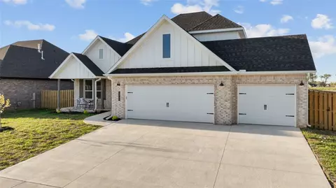 1340 Cullinan, Centerton, AR 72719