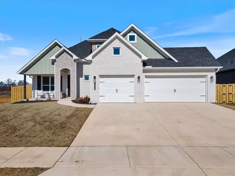 1410 Cullinan St, Centerton, AR 72719