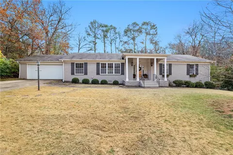 1533 E Hope St, Fayetteville, AR 72701
