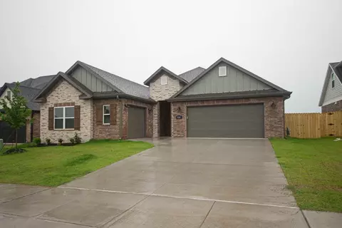 5207 SW Firethorn Ln, Bentonville, AR 72712