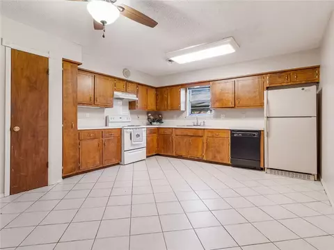 1507 Joye St, Springdale, AR 72762 photo 9