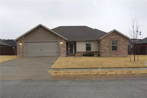 1641 Affirmed Ln, Prairie Grove, AR 72753