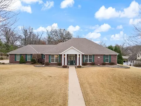 1503 Savannah Ln, Siloam Springs, AR 72761