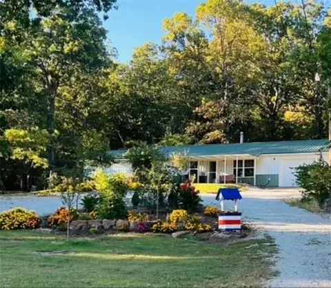 1054 Beav O Rama Rd, Fayetteville, AR 72703