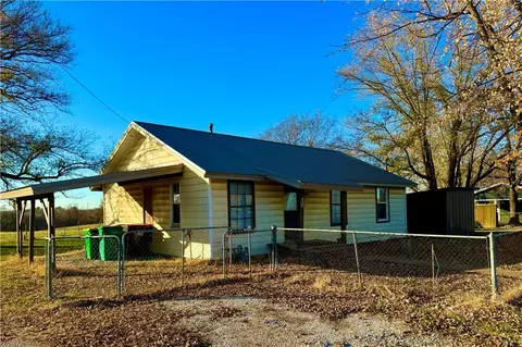 652 Summers Rd, Springdale, AR 72762 photo 2