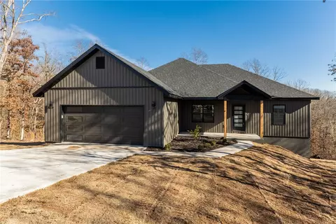 9 Aberfeld Ln, Bella Vista, AR 72715