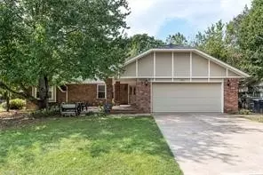 1620 S 14th Pl, Rogers, AR 72758