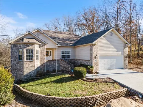 12 Goldsby Dr, Bella Vista, AR 72714