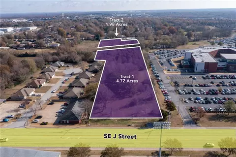 1703 SE J St #TRACT 1, Bentonville, AR 72712
