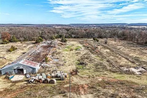 Walker Road, Siloam Springs, AR 72761
