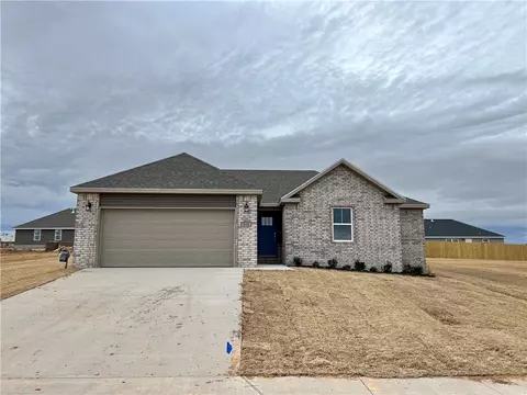 283 Presley Loop, Huntsville, AR 72740