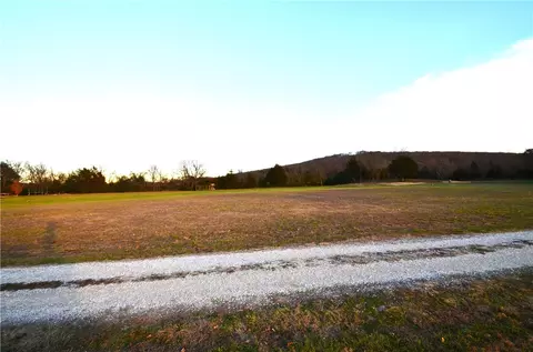 Dead Horse Mountain Road, Fayetteville, AR 72701