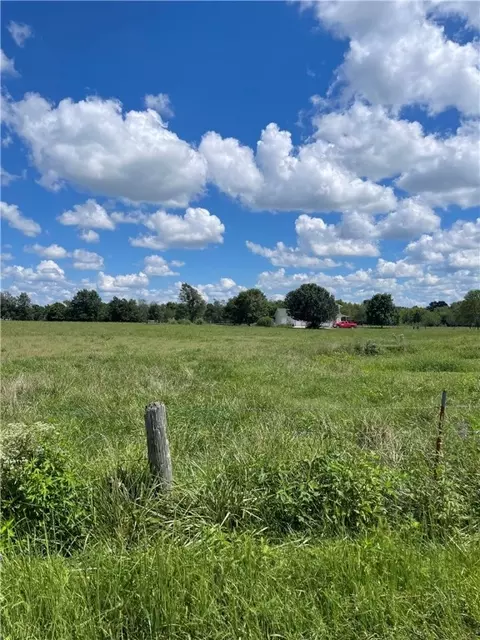 Ardemagni Road, Tontitown, AR 72762