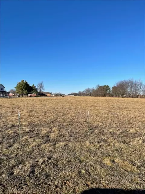 Sbanotto Avenue, Tontitown, AR 72762