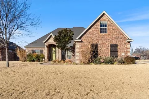 7218 Avery Ln, Springdale, AR 72762