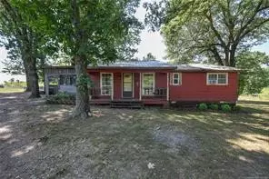 58252 S 705 Rd, Watts, OK 74964