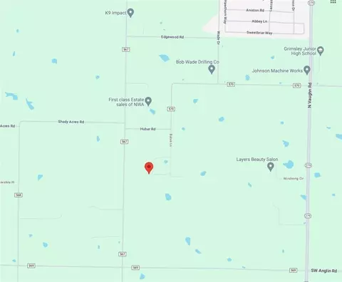 8405 Bates Ln, Centerton, AR 72713
