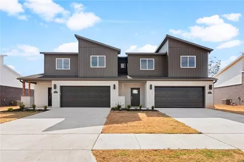 661 Sun Meadows Loop, Centerton, AR 72719
