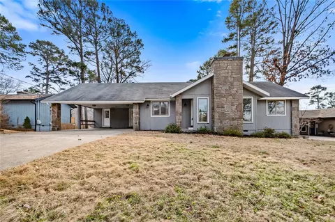 15 Oxford Ln, Bella Vista, AR 72714