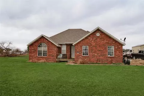 12927 Viney Grove Rd, Prairie Grove, AR 72753