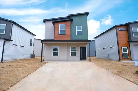 890 Tennessee Ave, Bentonville, AR 72713