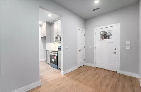 814 E Southern Trace Dr, Rogers, AR 72758 photo 10