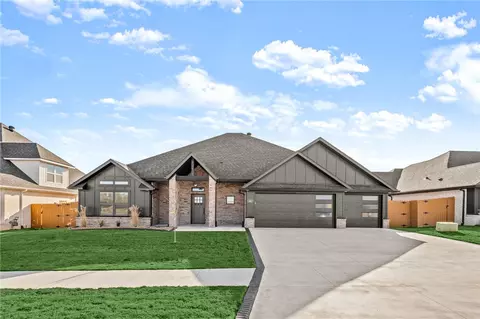 541 Morgan St, Centerton, AR 72719