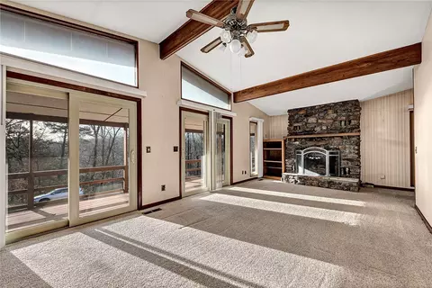 29 Hope Dr, Bella Vista, AR 72715