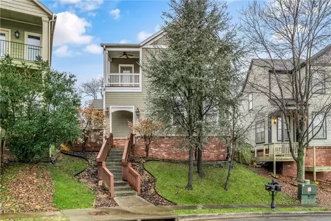 3716 W Cherokee Rd, Rogers, AR 72758