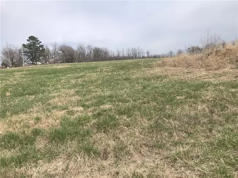 5 E Ac E Holt Rd, Lincoln, AR 72744 photo 3