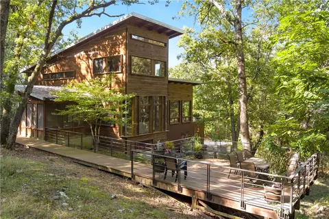 13029 Hummingbird Rd, Elkins, AR 72727