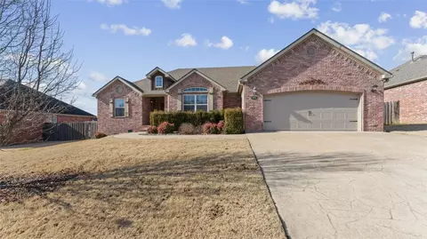 570 Sorrento Dr, Centerton, AR 72719