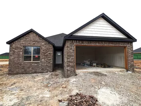 2060 Larry Ln, Bentonville, AR 72713